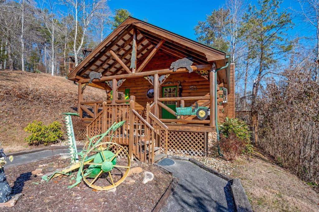 The Mountain Farmer Sevierville Exterior photo